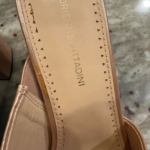 Adrienne Vittadini Arlena Heels - Picture 4 of 11